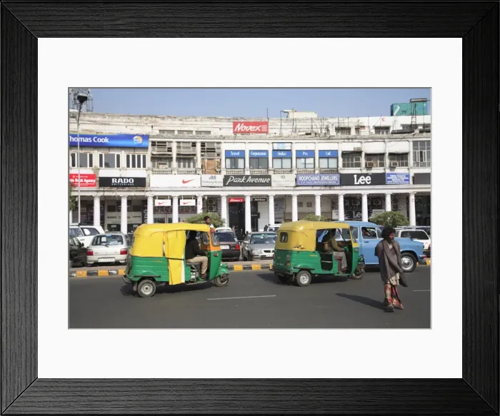Framed Print : Connaught Place, New Delhi, India, Asia Framed Print : Connaught Place, New Delhi, India, Asia
