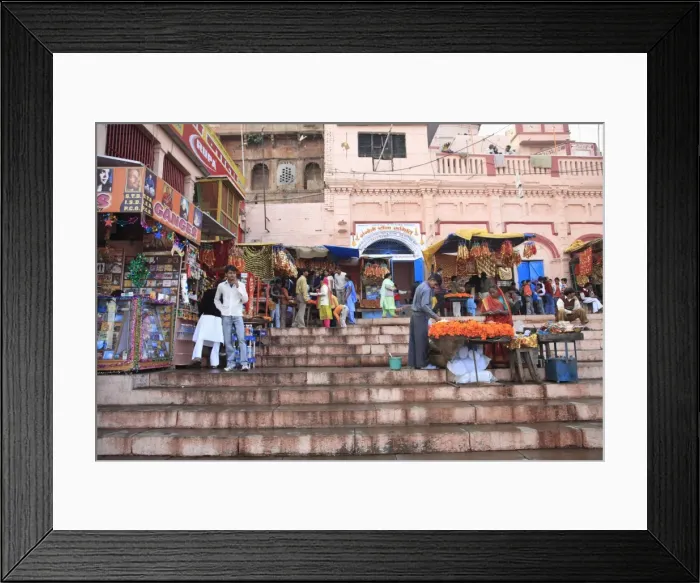 Framed Print : Vendors, Ghats, Varanasi, Uttar Pradesh, India, Asia Framed Print : Vendors, Ghats, Varanasi, Uttar Pradesh, India, Asia
