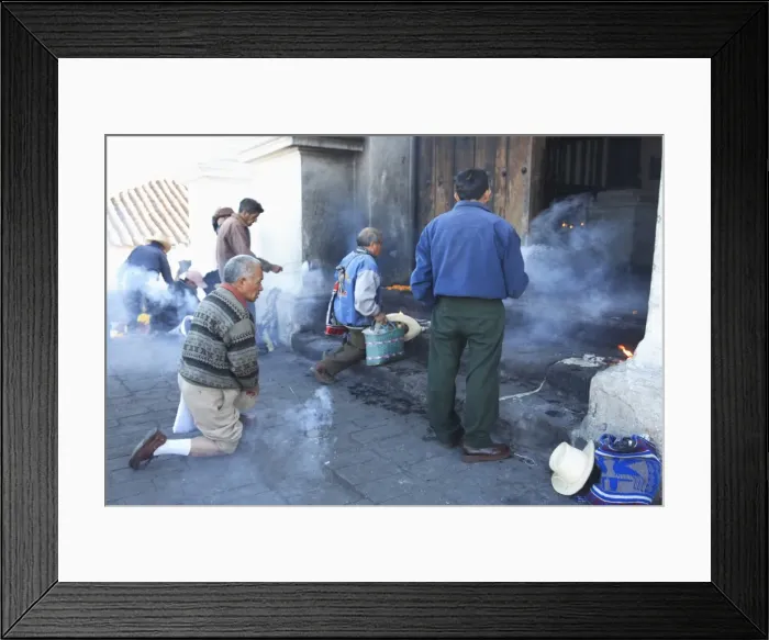 Framed Print : Worshippers praying and burning incense on the steps of Iglesia De Santo Tomas Framed Print : Worshippers praying and burning incense on the steps of Iglesia De Santo Tomas