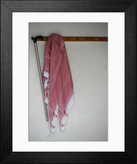 Framed Print : Keffiyah, Doha, Qatar, Middle East Framed Print : Keffiyah, Doha, Qatar, Middle East
