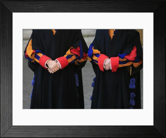 Framed Print : Swiss Guards, Vatican, Rome, Lazio, Italy, Europe Framed Print : Swiss Guards, Vatican, Rome, Lazio, Italy, Europe