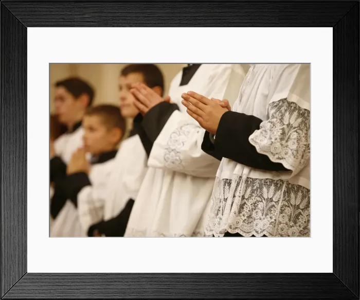 Framed Print : Traditionalist Mass in Notre-Dame du Carmel chapel, Fontainebleau, Seine-et-Marne Framed Print : Traditionalist Mass in Notre-Dame du Carmel chapel, Fontainebleau, Seine-et-Marne