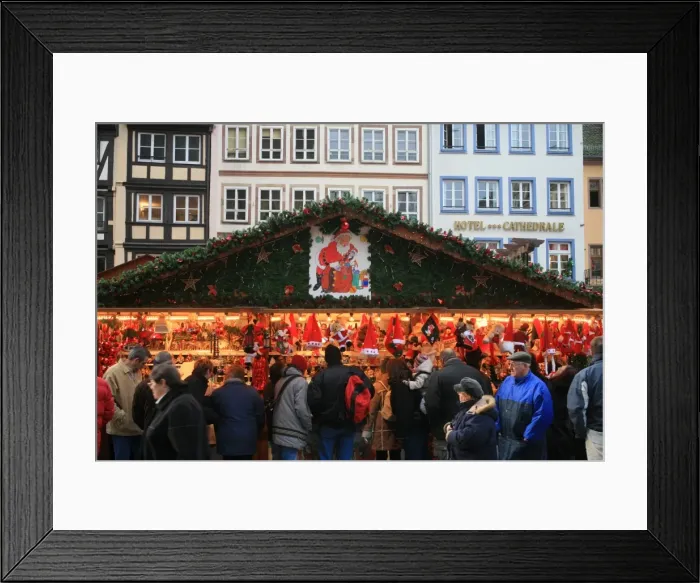 Framed Print : Christmas market, Strasbourg, Bas-Rhin, Alsace, France Framed Print : Christmas market, Strasbourg, Bas-Rhin, Alsace, France