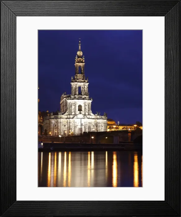 Framed Print : Reflections in the Elbe River of lights at night and the Catholic Hofkirche Framed Print : Reflections in the Elbe River of lights at night and the Catholic Hofkirche