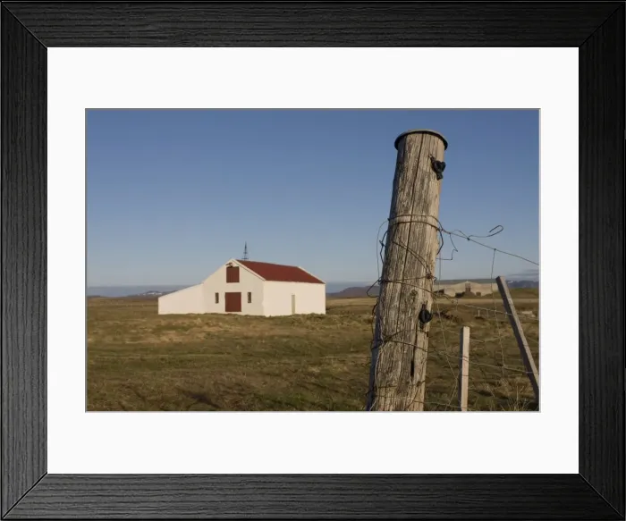 Framed Print : Fence and a lonely farm in Central Iceland, Iceland, Polar Regions Framed Print : Fence and a lonely farm in Central Iceland, Iceland, Polar Regions