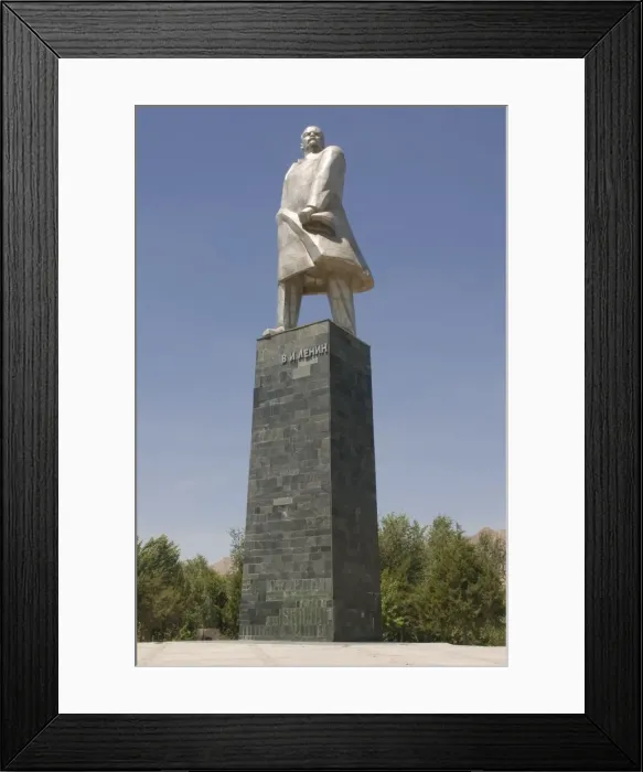 Framed Print : Statue of Lenin, Communism, Khojand, Tajikistan, Central Asia, Asia Framed Print : Statue of Lenin, Communism, Khojand, Tajikistan, Central Asia, Asia
