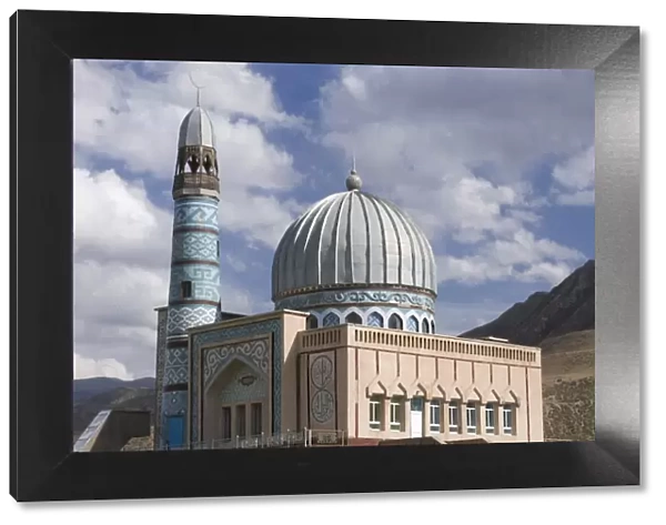 Mosque, Naryn, Kyrgyzstan, Central Asia, Asia