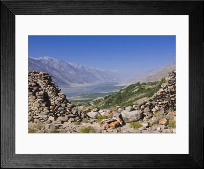 Framed Print : Yamchun fortress, Yamchun, Wakhan valley, The Pamirs, Tajikistan, Central Asia Framed Print : Yamchun fortress, Yamchun, Wakhan valley, The Pamirs, Tajikistan, Central Asia