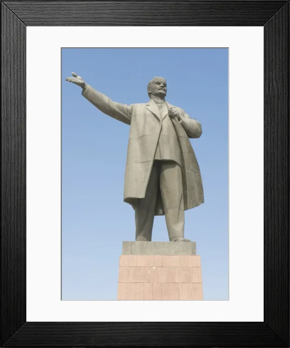 Framed Print : Statue of Lenin, Osh, Kyrgyzstan, Central Asia, Asia