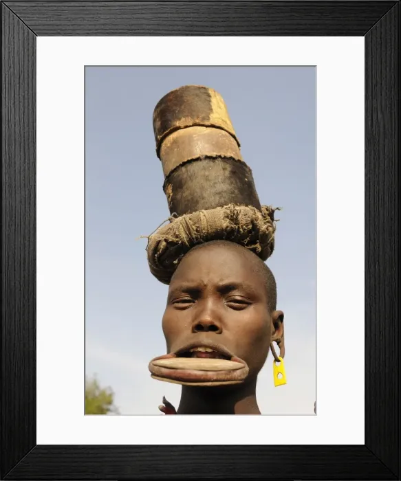 Framed Print : Traditional Mursi woman with lip plates, Omo Valley, Southern Ethiopia, Ethiopia, Africa Framed Print : Traditional Mursi woman with lip plates, Omo Valley, Southern Ethiopia, Ethiopia, Africa