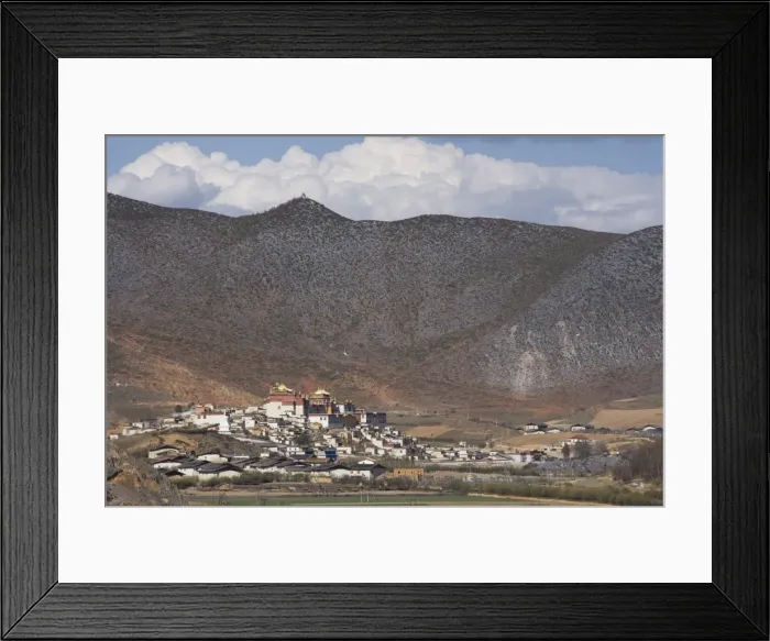 Framed Print : Ganden Sumsteling Gompa (Songzanlin Si) Buddhist Monastery, Shangri-La Framed Print : Ganden Sumsteling Gompa (Songzanlin Si) Buddhist Monastery, Shangri-La