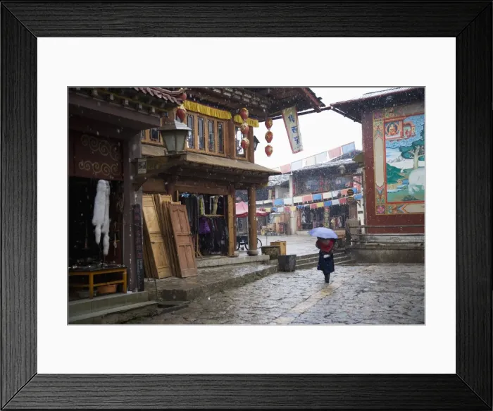 Framed Print : Shangri-La, formerly Zhongdian, on the Tibetan Border, Shangri-La region Framed Print : Shangri-La, formerly Zhongdian, on the Tibetan Border, Shangri-La region