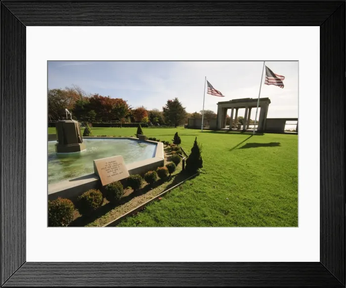 Framed Print : War Memorial, Southampton, the Hamptons, Long Island, New York State, United States of America Framed Print : War Memorial, Southampton, the Hamptons, Long Island, New York State, United States of America