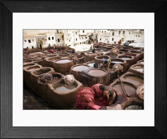 Framed Print : The tanneries souk in the Medina (old town), Fes el Bali, Fes, Morocco Framed Print : The tanneries souk in the Medina (old town), Fes el Bali, Fes, Morocco