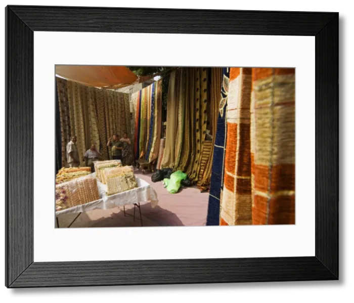 Framed Print : El Saida Ashah Market, City of The Dead area, Cairo, Egypt, North Africa, Africa Framed Print : El Saida Ashah Market, City of The Dead area, Cairo, Egypt, North Africa, Africa