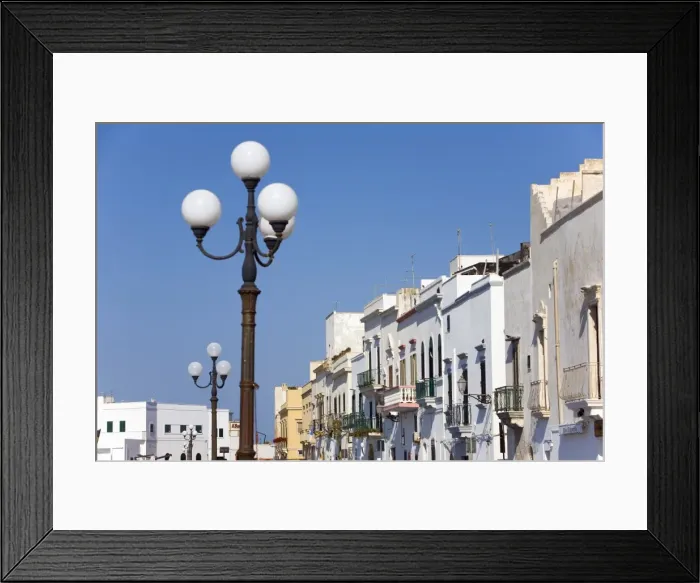 Framed Print : Old town, Gallipoli, Lecce province, Puglia, Italy, Europe Framed Print : Old town, Gallipoli, Lecce province, Puglia, Italy, Europe