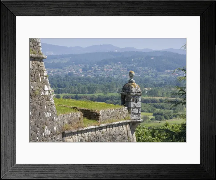 Framed Print : Fort, looking across to Spain, Valenca, northern Portugal, Europe Framed Print : Fort, looking across to Spain, Valenca, northern Portugal, Europe