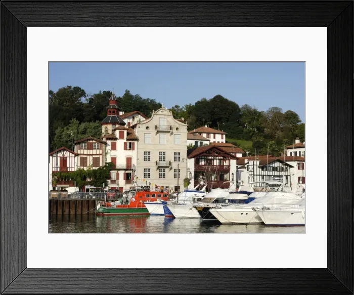 Framed Print : Old colourful buildings along marina, Ciboure, Pyrenees Atlantique, France, Europe Framed Print : Old colourful buildings along marina, Ciboure, Pyrenees Atlantique, France, Europe