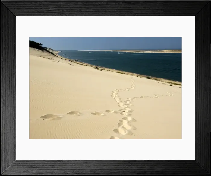 Framed Print : Footsteps in the sand on the Dune du Pyla, the largest dune in Europe, Bay of Arcachon Framed Print : Footsteps in the sand on the Dune du Pyla, the largest dune in Europe, Bay of Arcachon