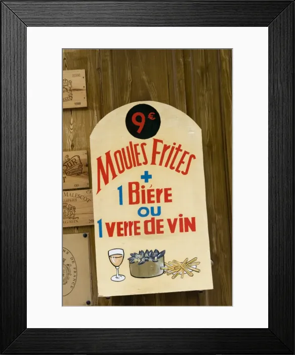 Framed Print : Restaurant in Rue Xavier Privas, Quartier Latin, Paris, France, Europe Framed Print : Restaurant in Rue Xavier Privas, Quartier Latin, Paris, France, Europe