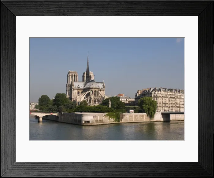 Framed Print : River Seine and Notre Dame Cathedral, Paris, France, Europe Framed Print : River Seine and Notre Dame Cathedral, Paris, France, Europe