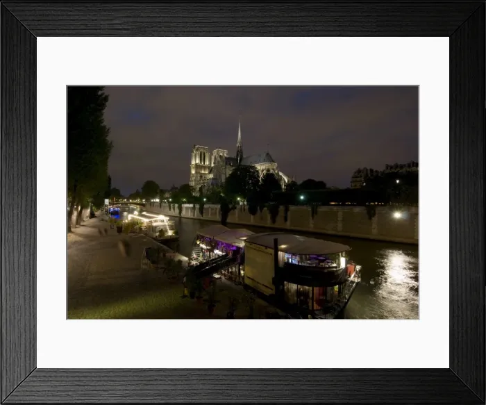 Framed Print : Notre Dame Cathedral at dusk, Paris, France, Europe Framed Print : Notre Dame Cathedral at dusk, Paris, France, Europe