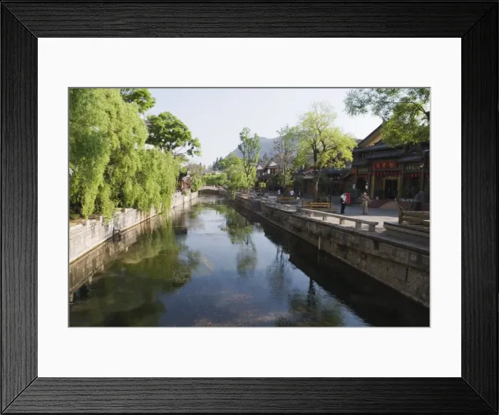 Framed Print : Riverside traditional architecture in Lijiang Old Town, UNESCO World Heritage Site Framed Print : Riverside traditional architecture in Lijiang Old Town, UNESCO World Heritage Site