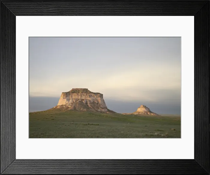 Framed Print : Pawnee Buttes, Pawnee National Grassland, Colorado, United States of America Framed Print : Pawnee Buttes, Pawnee National Grassland, Colorado, United States of America