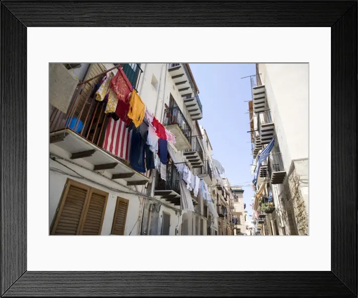 Framed Print : A street in the town of Cefalu, Sicily, Italy, Europe Framed Print : A street in the town of Cefalu, Sicily, Italy, Europe