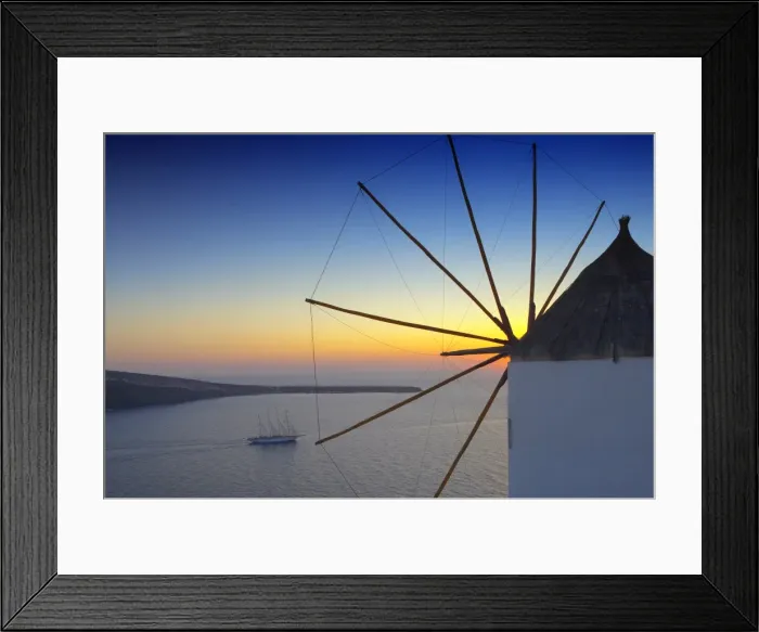 Framed Print : Sunset in Oia, Santorini, Cyclades, Greek Islands, Greece, Europe