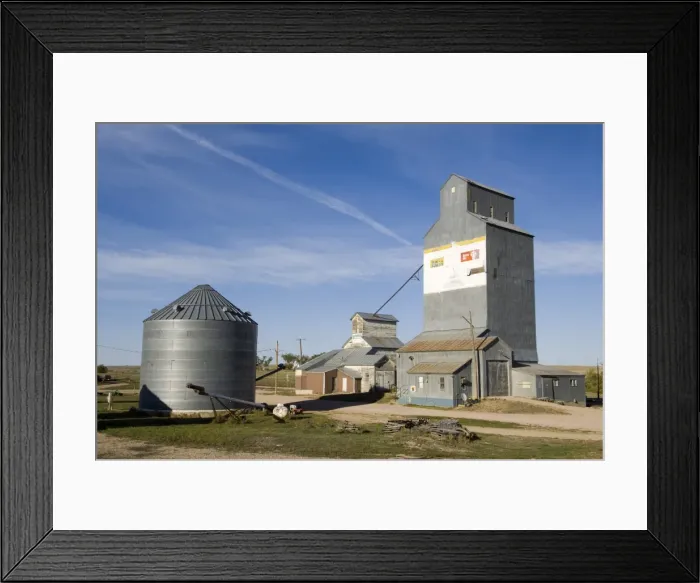 Framed Print : Farm, Oelrichs, South Dakota, United States of America, North America Framed Print : Farm, Oelrichs, South Dakota, United States of America, North America