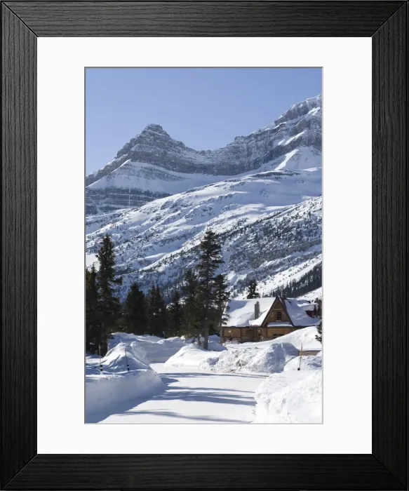 Framed Print : Num-Ti-Jah Lodge, Banff National Park, UNESCO World Heritage Site, Rocky Mountains