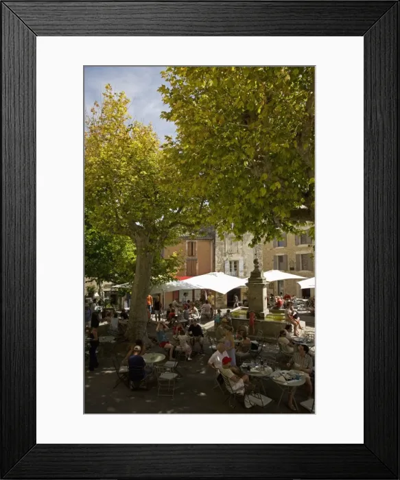 Framed Print : Gordes, Vaucluse, Provence, France, Europe Framed Print : Gordes, Vaucluse, Provence, France, Europe