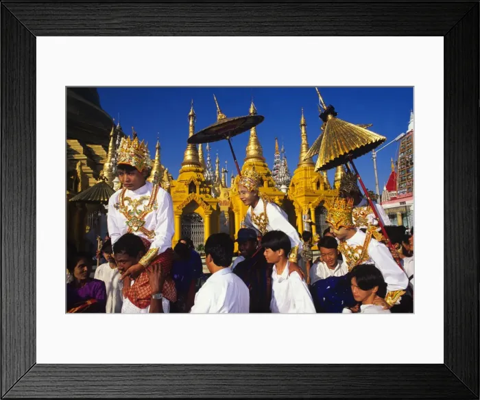 Framed Print : Monks initiation, Shwedagon Pagoda, Yangon (Rangoon), Myanmar (Burma), Asia Framed Print : Monks initiation, Shwedagon Pagoda, Yangon (Rangoon), Myanmar (Burma), Asia