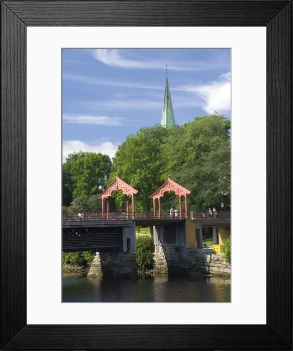 Framed Print : Bybrua bridge across the Nidelva, Trondheim, Norway, Scandinavia, Europe Framed Print : Bybrua bridge across the Nidelva, Trondheim, Norway, Scandinavia, Europe