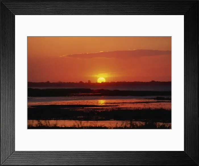 Framed Print : Sunset over Myakka Lake, Myakka River State Park, near Sarasota, Florida Framed Print : Sunset over Myakka Lake, Myakka River State Park, near Sarasota, Florida