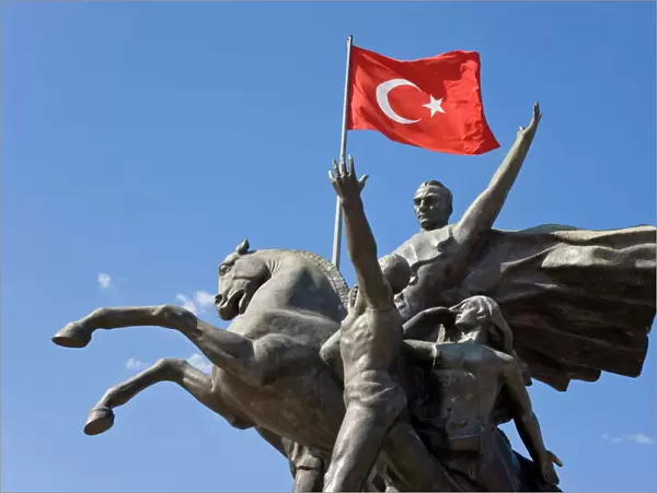 Ataturk statue in the Old Town of Antalya, Anatolia, Turkey, Asia Minor, Eurasia