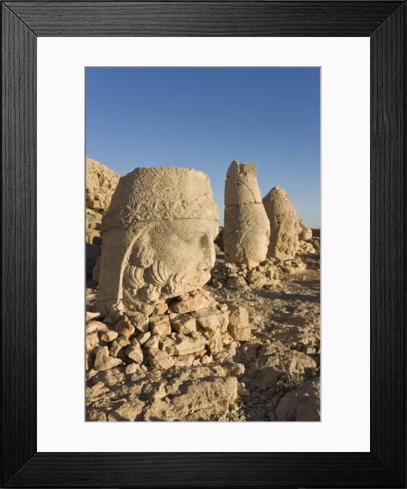 Framed Print : Ancient carved stone heads of the gods, head of Heracles, Nemrut Dagi (Nemrut Dag) Framed Print : Ancient carved stone heads of the gods, head of Heracles, Nemrut Dagi (Nemrut Dag)