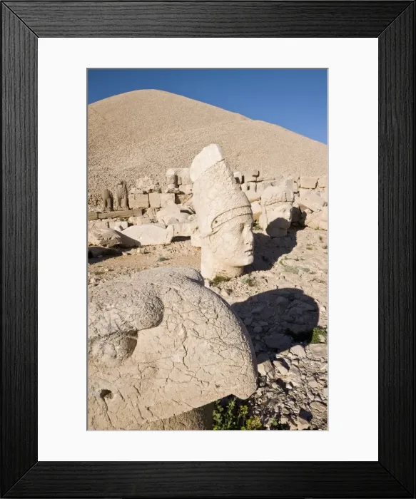 Framed Print : Ancient carved stone heads of the gods, the god Antiochus, Nemrut Dagi (Nemrut Dag) Framed Print : Ancient carved stone heads of the gods, the god Antiochus, Nemrut Dagi (Nemrut Dag)