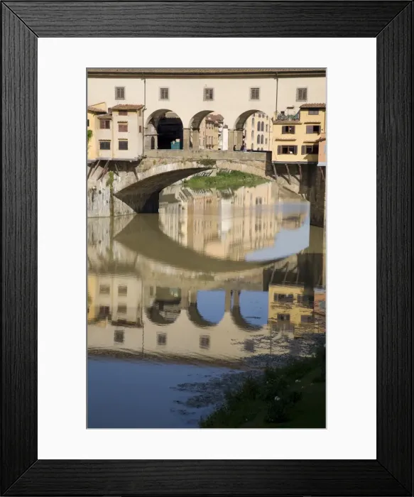 Framed Print : Reflection of the Ponte Vecchio in the Arno River, Florence, Tuscany, Italy, Europe Framed Print : Reflection of the Ponte Vecchio in the Arno River, Florence, Tuscany, Italy, Europe