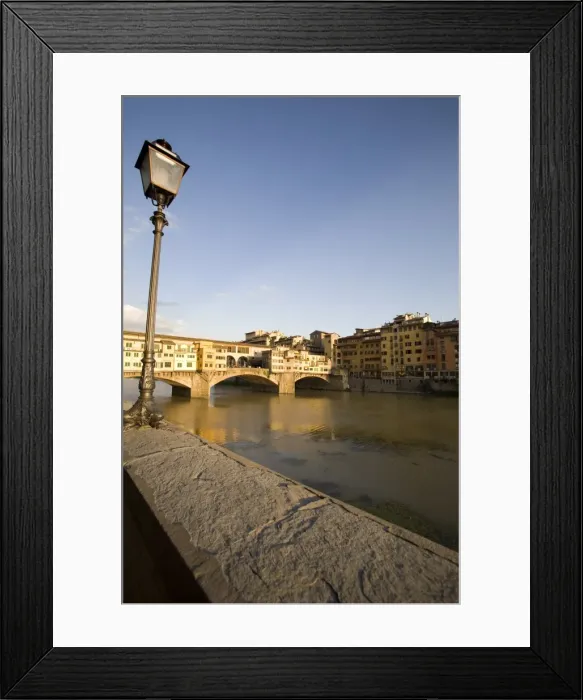 Framed Print : Along the Arno River and the Ponte Vecchio, Florence, Tuscany, Italy, Europe Framed Print : Along the Arno River and the Ponte Vecchio, Florence, Tuscany, Italy, Europe