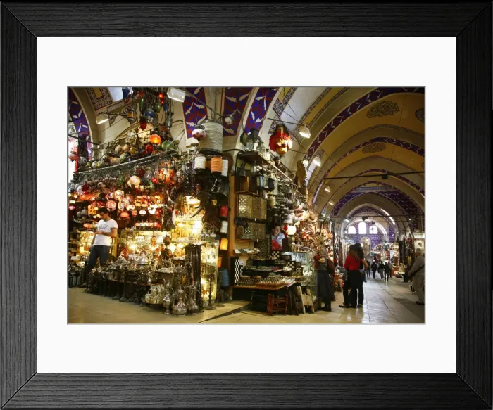 Framed Print : The Grand Bazaar (Kapali Carsi), Istanbul, Turkey, Europe Framed Print : The Grand Bazaar (Kapali Carsi), Istanbul, Turkey, Europe