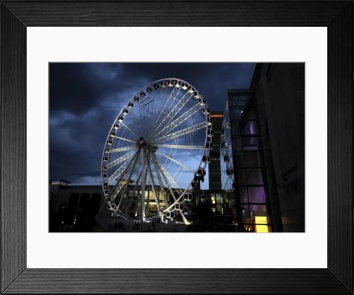 Framed Print : Evening view of the Manchester Wheel, Manchester, England, United Kingdom, Europe Framed Print : Evening view of the Manchester Wheel, Manchester, England, United Kingdom, Europe