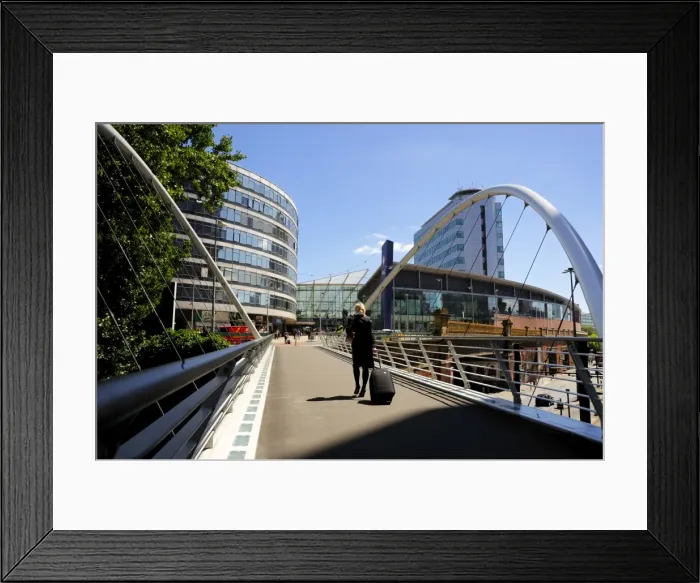 Framed Print : Footbridge at Piccadilly Railway Station, Manchester, England, United Kingdom, Europe Framed Print : Footbridge at Piccadilly Railway Station, Manchester, England, United Kingdom, Europe