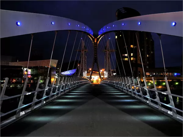 Night view of The Lowry Bridge over the Manchester Ship Canal, Salford Quays