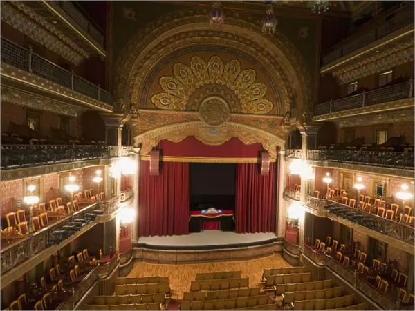 Theater Teatro Juarez famous for its architectural mixtures in Guanajuato