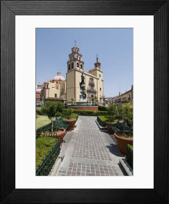 Framed Print : View from the Plaza de la Paz of the 17th century Basilica de Nuestra Senora de Guanajuato in Guanajuato, a UNESCO World Heritage Site, Guanajuato State, Mexico Framed Print : View from the Plaza de la Paz of the 17th century Basilica de Nuestra Senora de Guanajuato in Guanajuato, a UNESCO World Heritage Site, Guanajuato State, Mexico