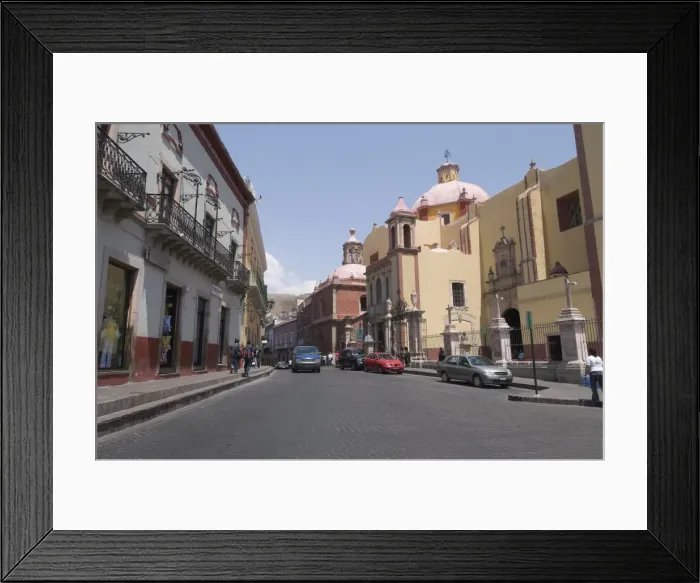 Framed Print : Plaza de la Paz in Guanajuato, a UNESCO World Heritage Site, Guanajuato State Framed Print : Plaza de la Paz in Guanajuato, a UNESCO World Heritage Site, Guanajuato State
