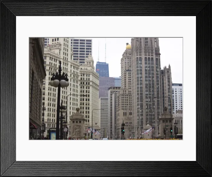 Framed Print : North Michigan Avenue, The Magnificent Mile, Chicago, Illinois, United States of America Framed Print : North Michigan Avenue, The Magnificent Mile, Chicago, Illinois, United States of America