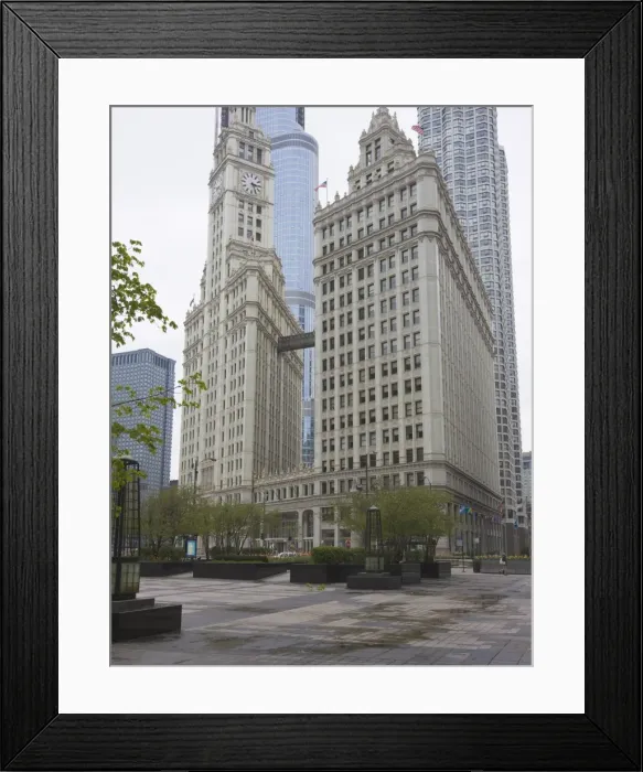 Framed Print : The Wrigley Building, North Michigan Avenue, The Magnificent Mile, Chicago Framed Print : The Wrigley Building, North Michigan Avenue, The Magnificent Mile, Chicago